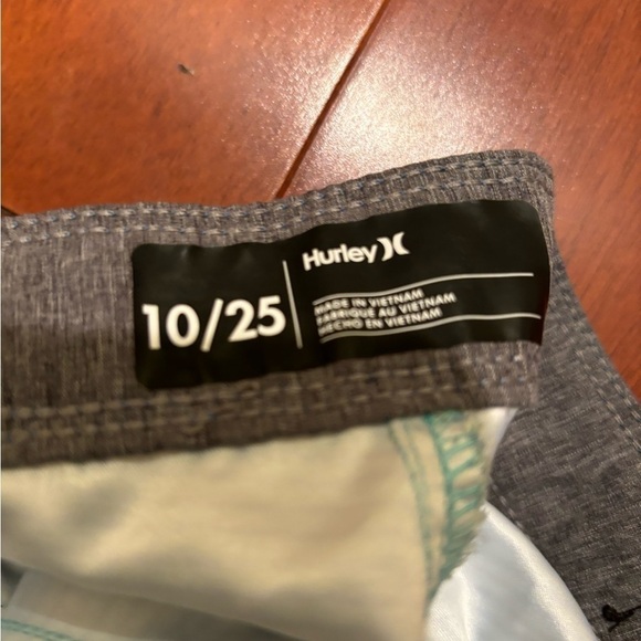 Hurley Boys Striped Gradient Board Shorts Swim Trunks - Picture 5 of 6